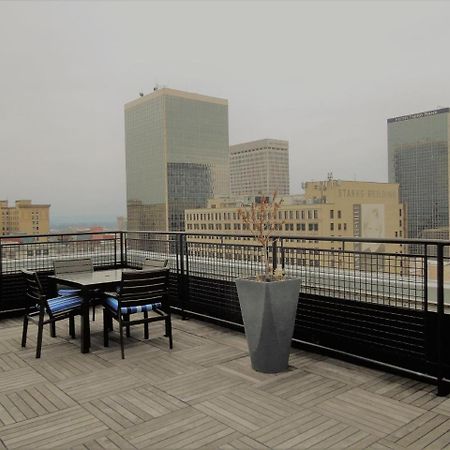 High Rise Downtown Venue Apartment Louisville-Jefferson County Extérieur photo